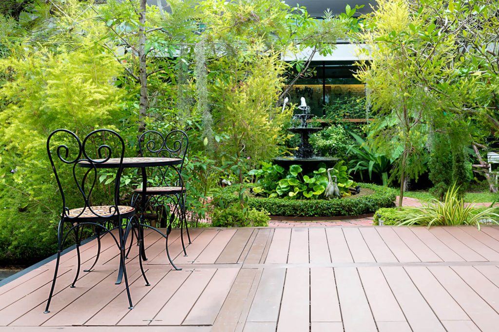 <b><center>Te enseñamos a conseguir jardines de encanto pequeños</b></center> 2 jardines con encanto pequeños
