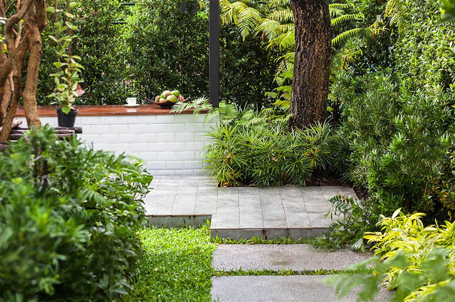 <b><center>Consigue sofisticados jardines modernos pequeños</b></center> 1