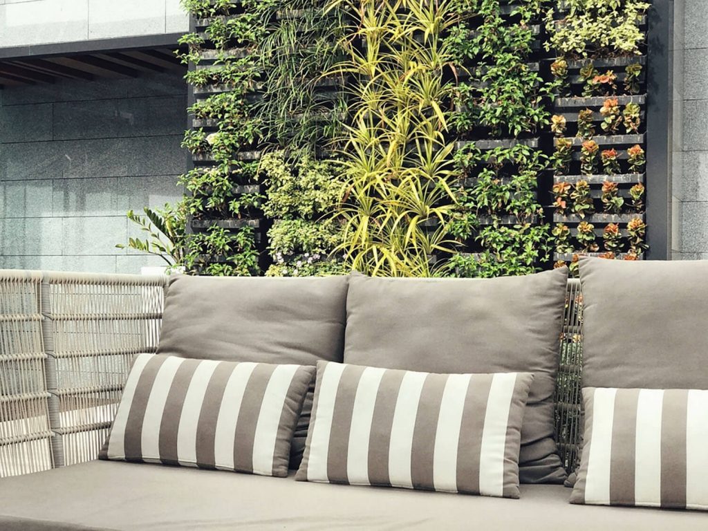 <b><center>Cómo decorar el jardín: Una selección de las mejores ideas que te encantarán</b></center> 9 <b><center>Cómo decorar el jardín: Una selección de las mejores ideas que te encantarán</b></center> 3